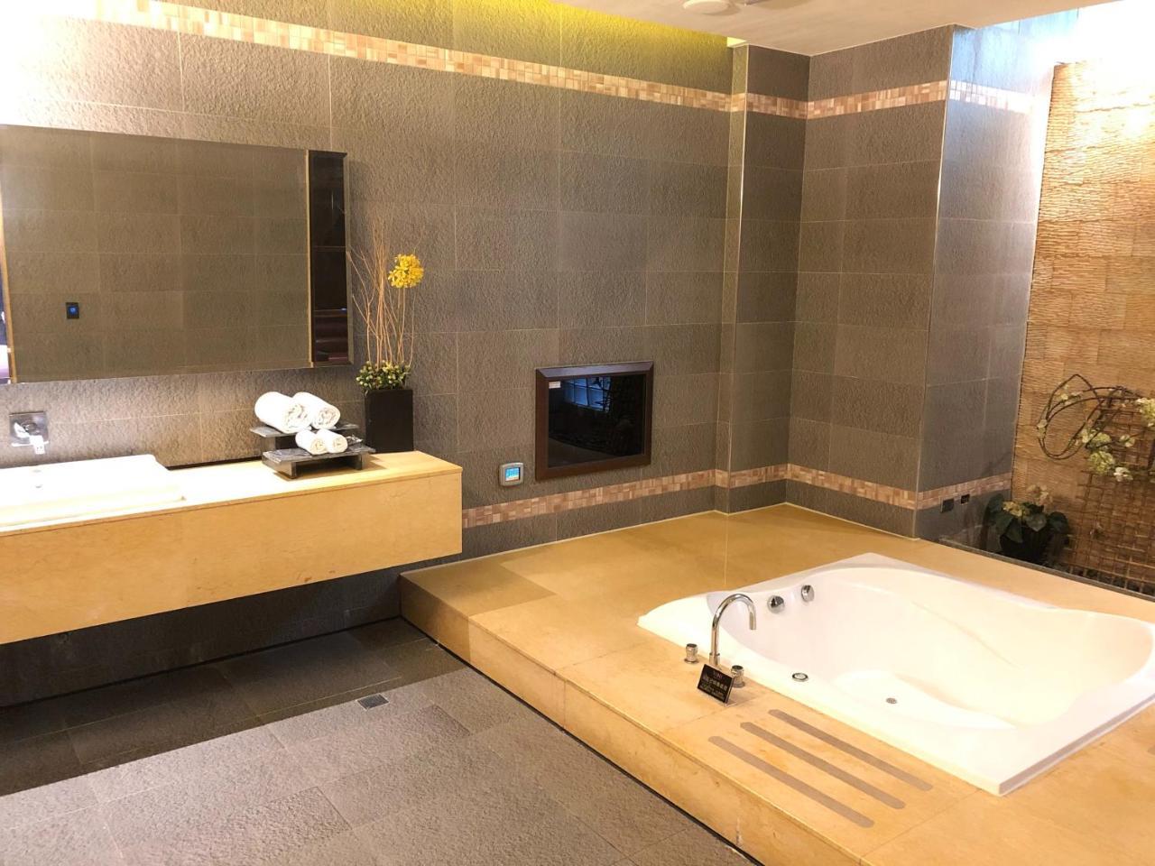 Idee Spa Motel Yangmei Exterior foto