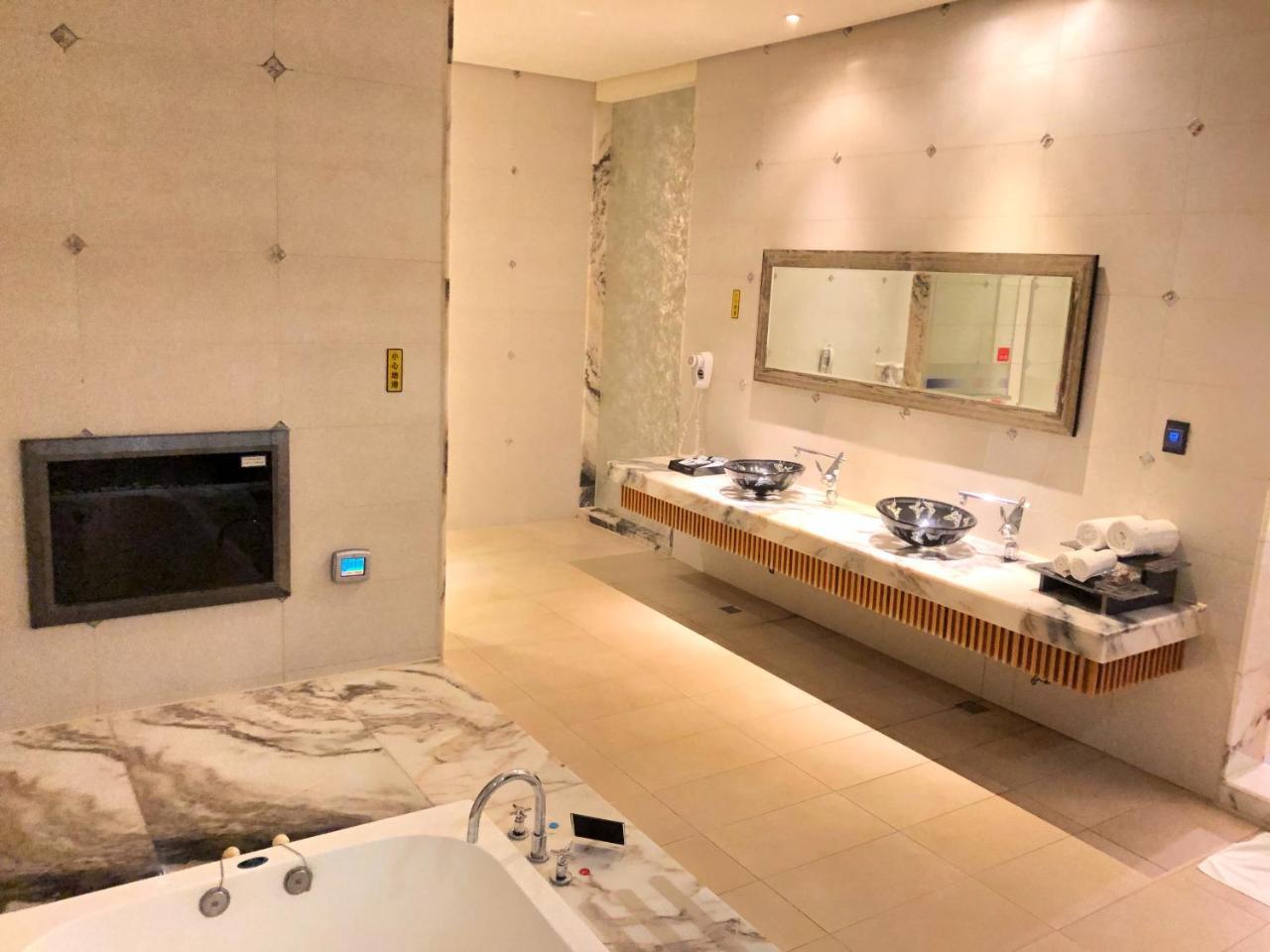 Idee Spa Motel Yangmei Exterior foto
